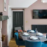 Fair Rigg By Cradel Haus - Ultra Luxury Lakes Homes, Pet Friendly, Parking & Ev Plug アパート