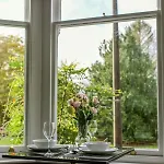 Fair Rigg By Cradel Haus - Ultra Luxury Lakes Homes, Pet Friendly, Parking & Ev Plug アパート