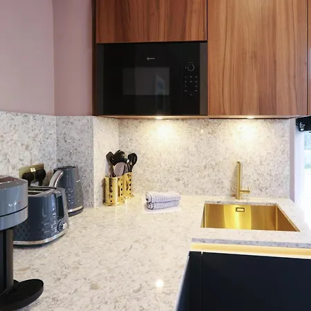 Fair Rigg By Cradel Haus - Ultra Luxury Lakes Homes, Pet Friendly, Parking & Ev Plug * Bowness-on-Windermere