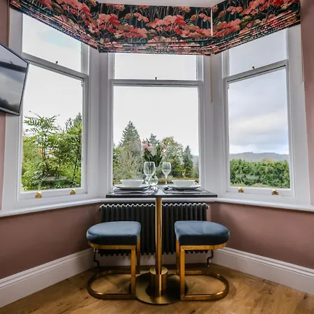 Fair Rigg By Cradel Haus - Ultra Luxury Lakes Homes, Pet Friendly, Parking & Ev Plug Apartment *