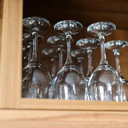 Fair Rigg By Cradel Haus - Ultra Luxury Lakes Homes, Pet Friendly, Parking & Ev Plug 아파트 *