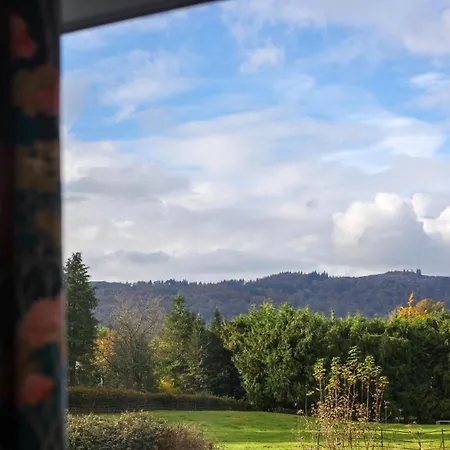 Fair Rigg By Cradel Haus - Ultra Luxury Lakes Homes, Pet Friendly, Parking & Ev Plug